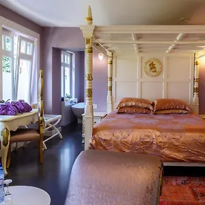 Bed & Breakfast Saint-georges -located In The Centre Of Bruges-, Brugge