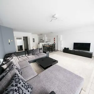 https://renovated-apartment-in-antwerp-city-center.hotelsghent.com